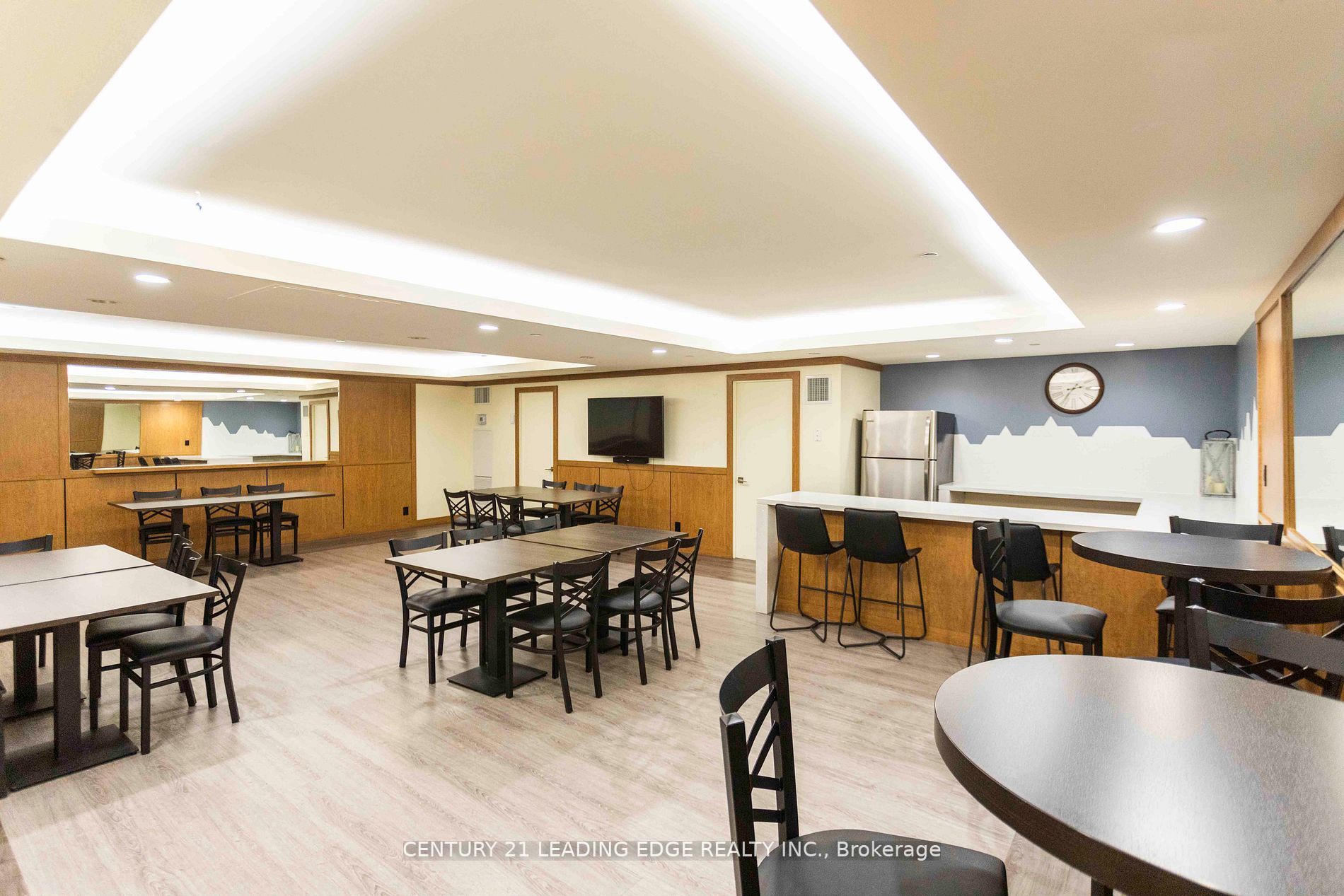 330 McCowan Road, #1802