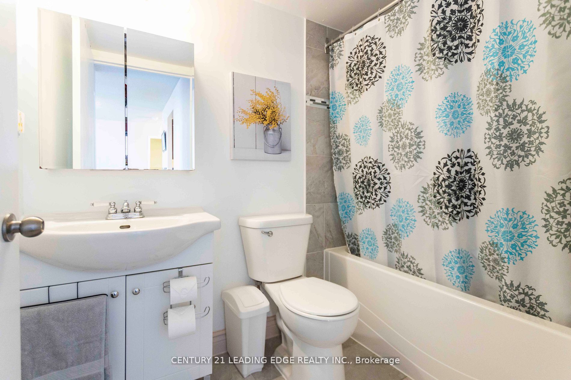 330 McCowan Road, #1802