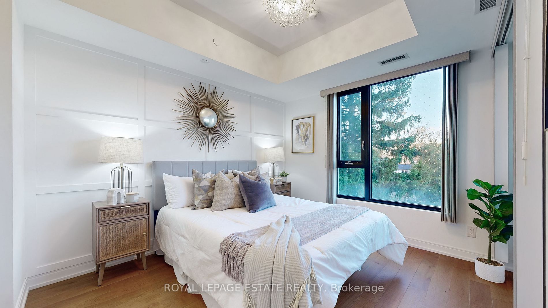 1100 Kingston Rd, #213