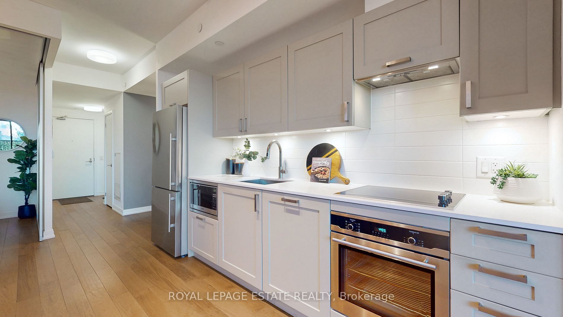 1100 Kingston Rd, #213