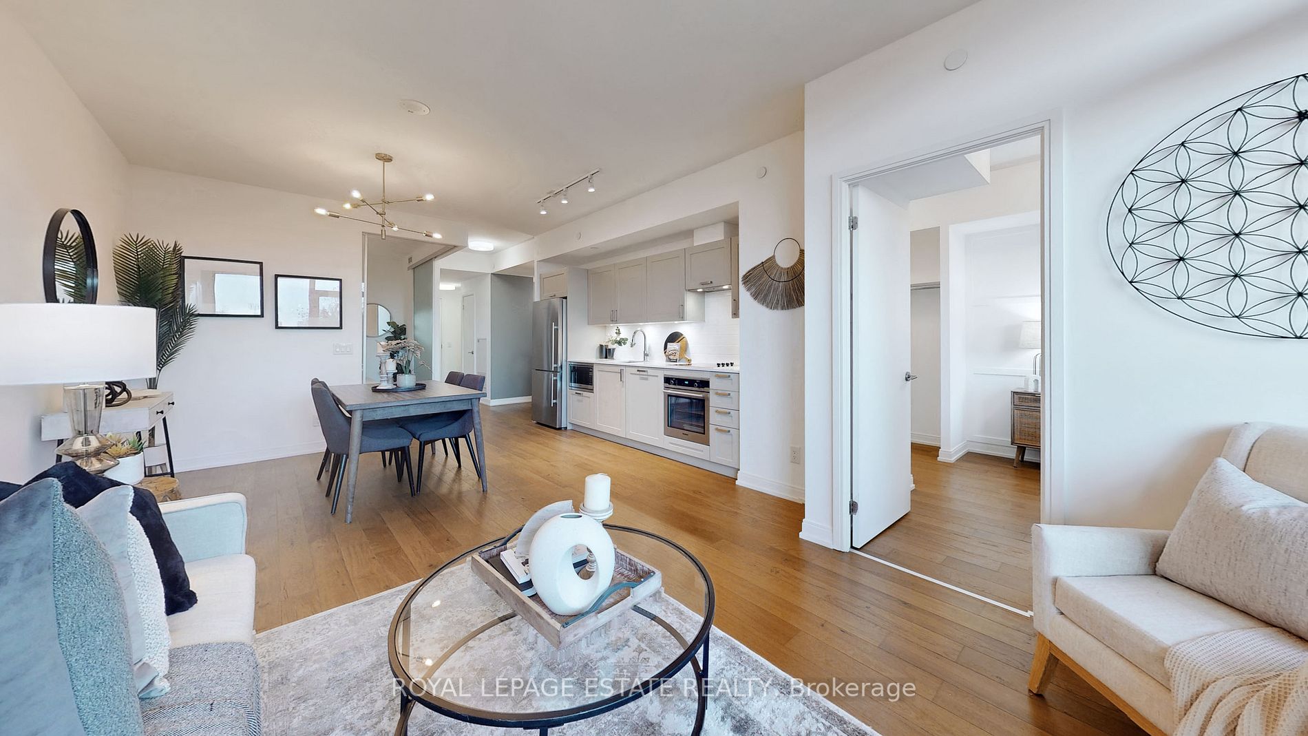 1100 Kingston Rd, #213