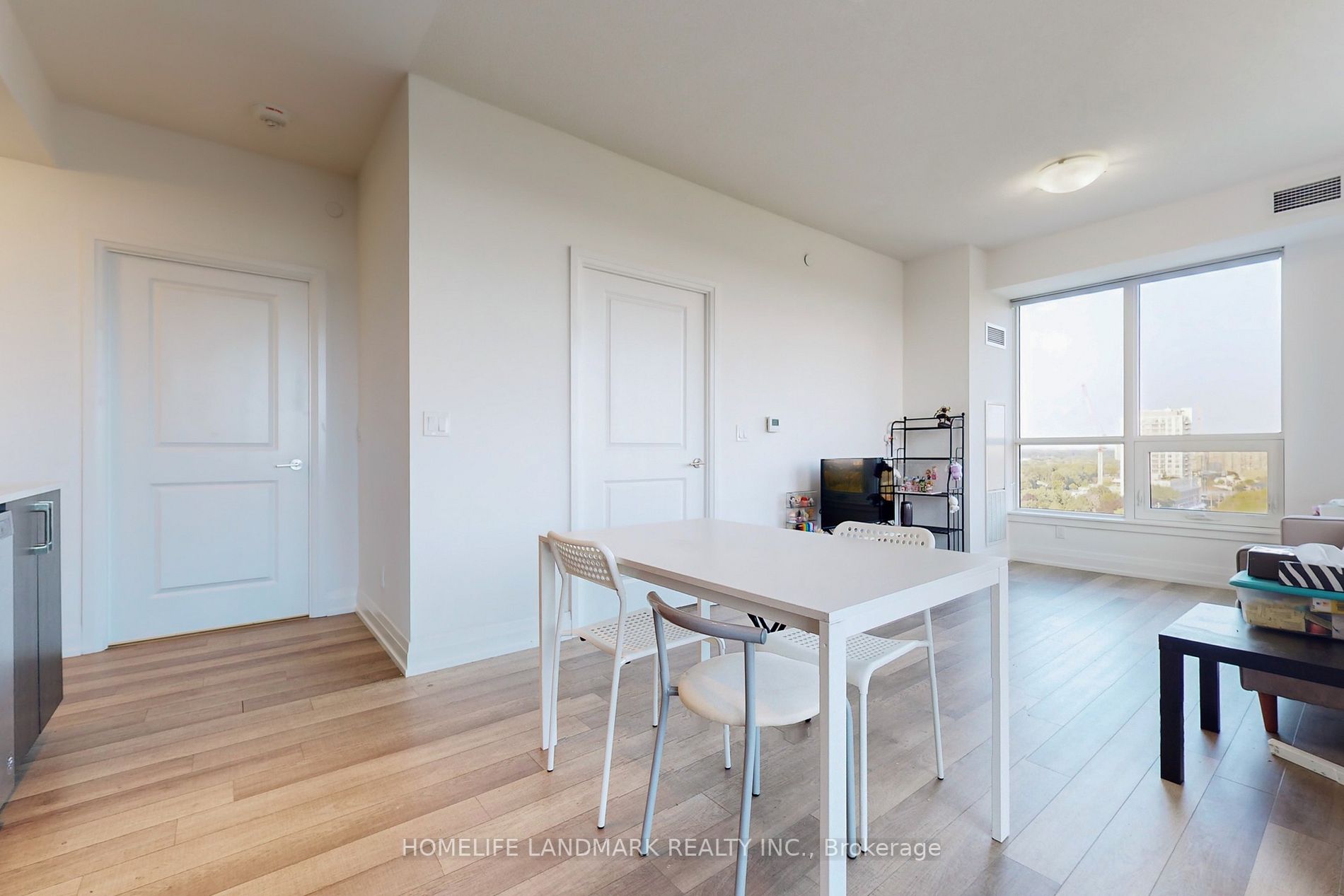 3121 Sheppard Ave E, #1702