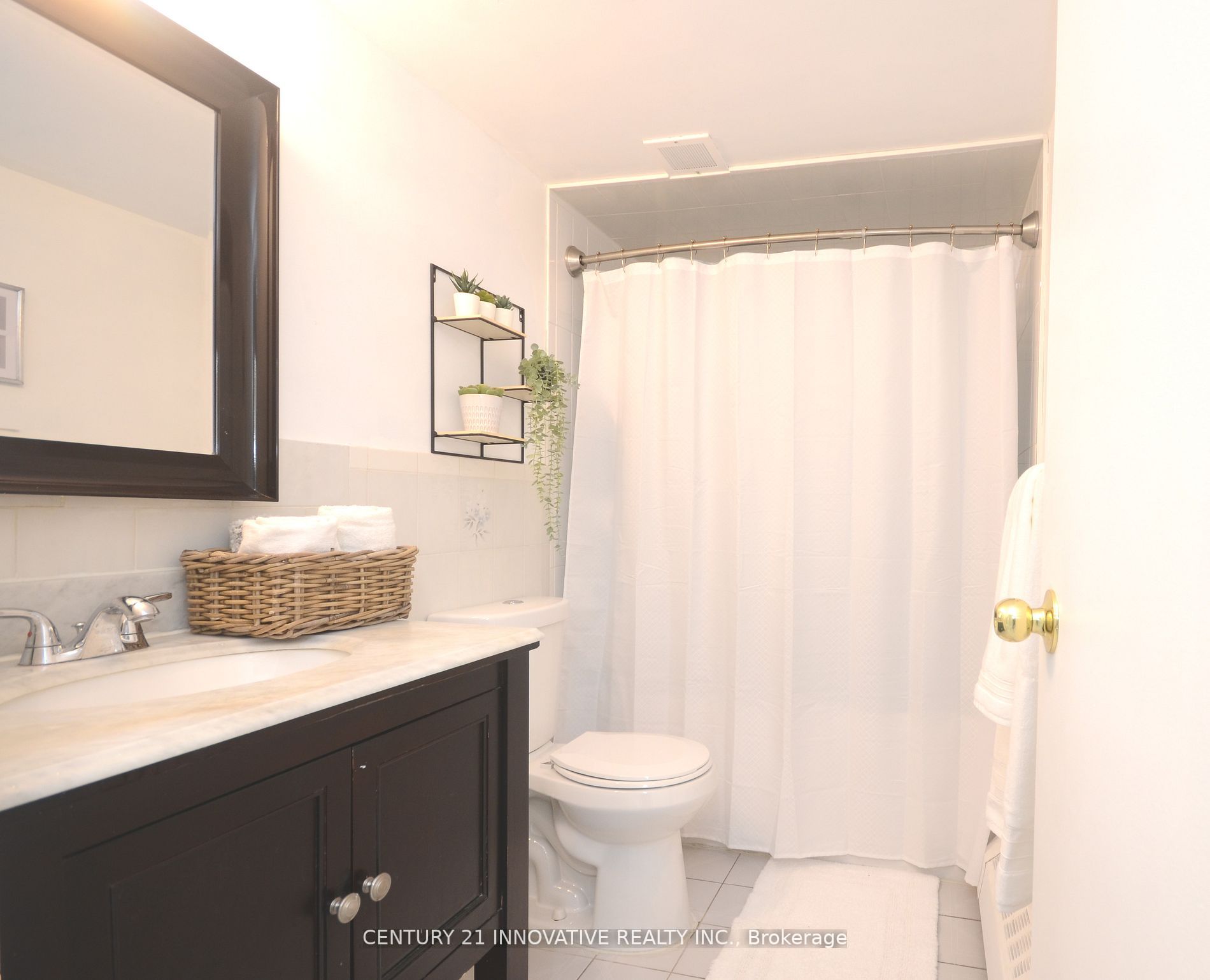 2050 Bridletowne Circ, #204