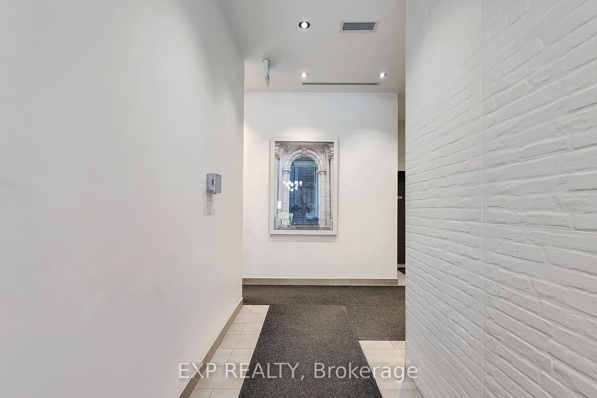 246 Logan Ave, #319