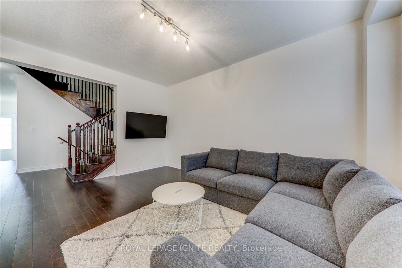 1128 Citrine Street