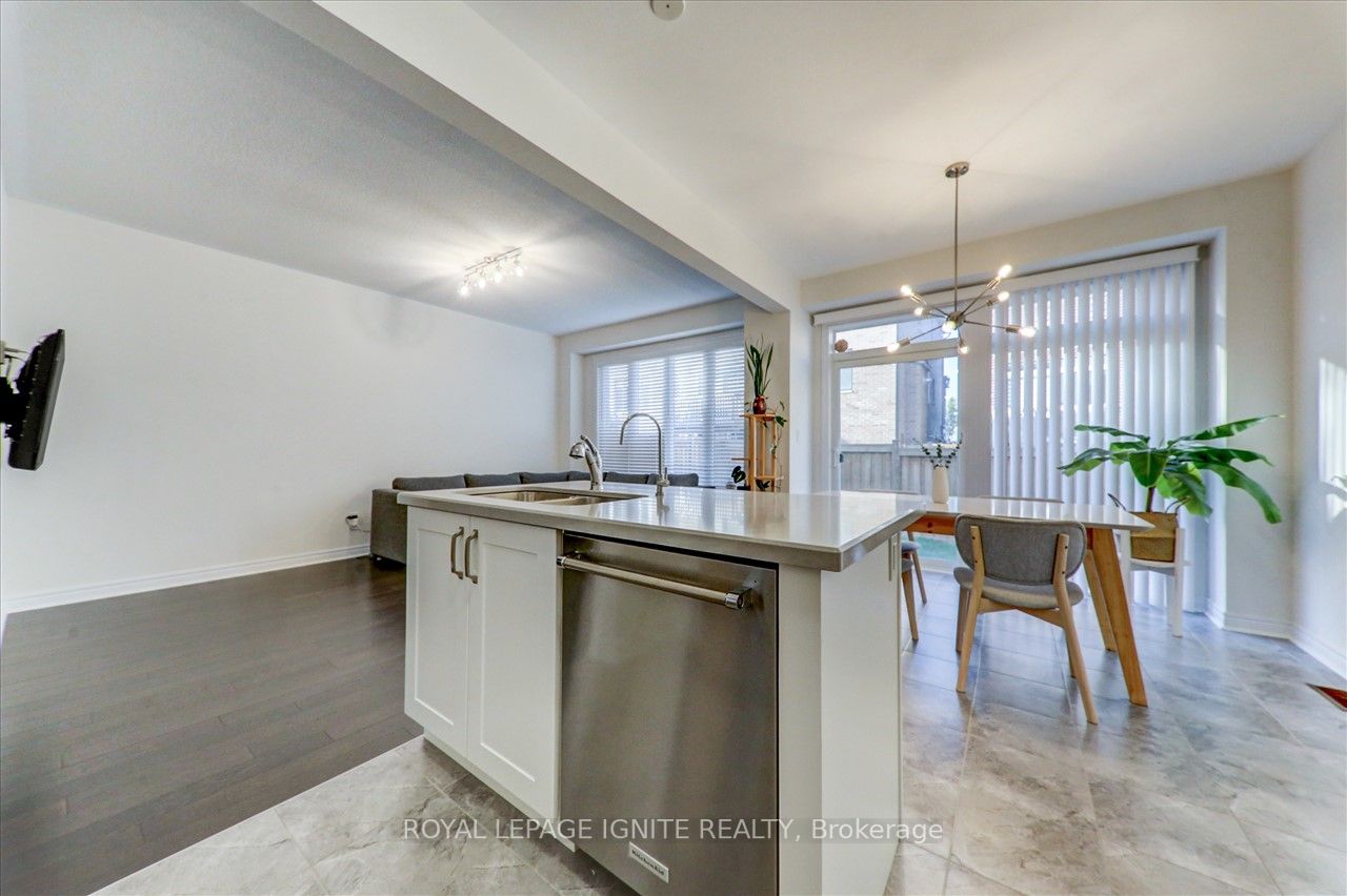 1128 Citrine Street