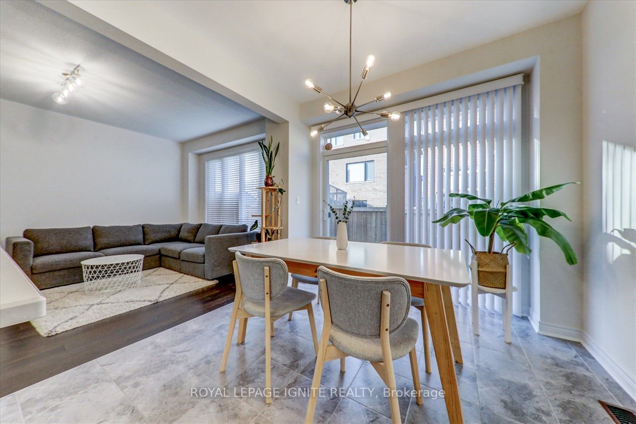 1128 Citrine Street