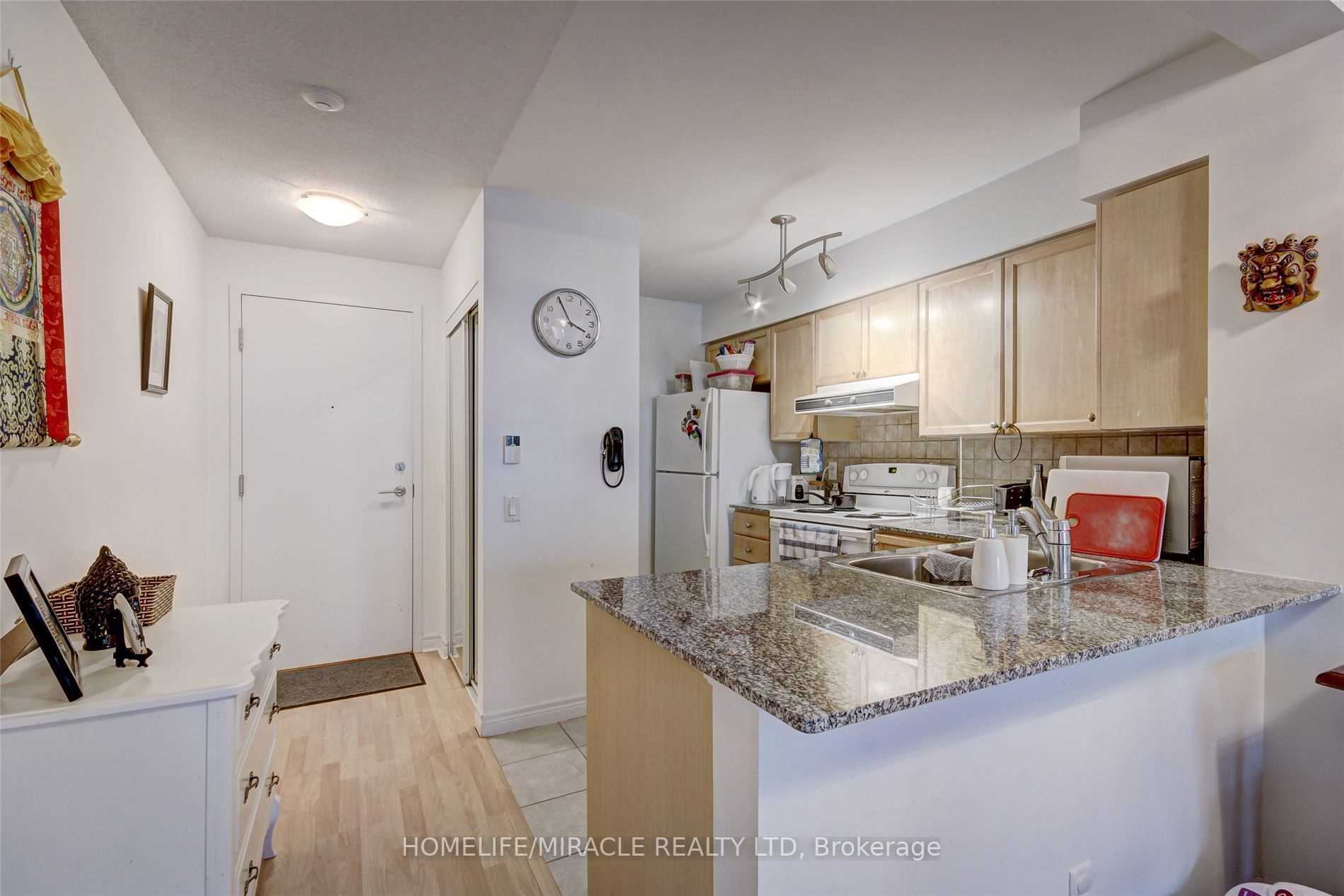 83 BOROUGH Drive #410