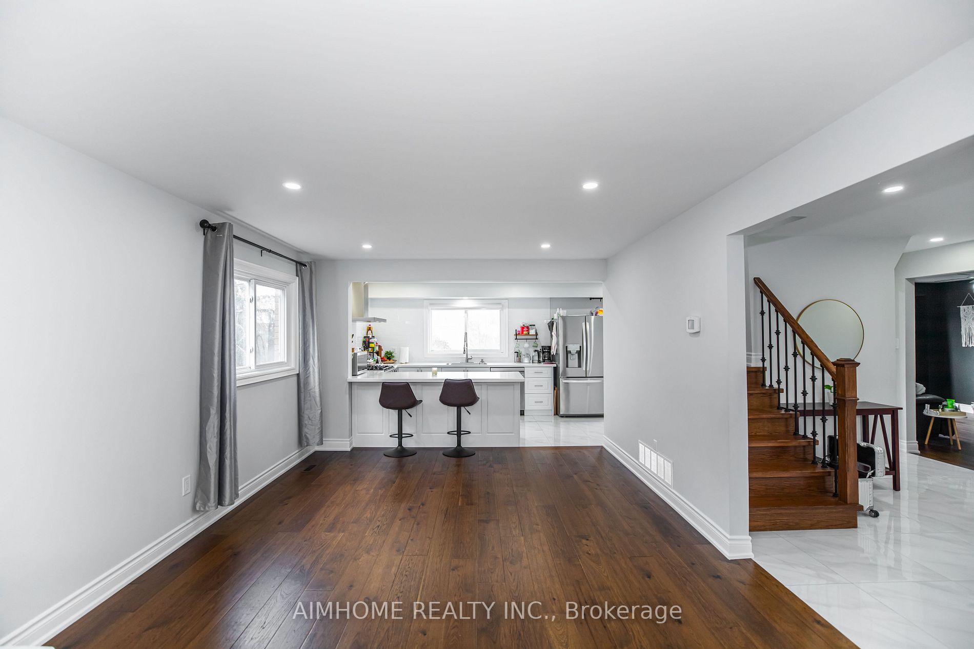 26 Hawkstone Cres