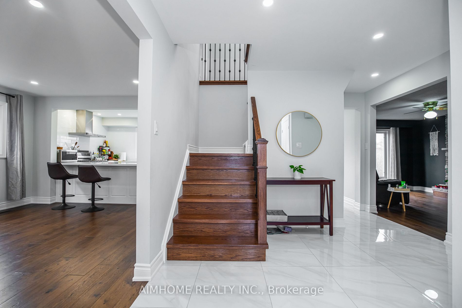 26 Hawkstone Cres
