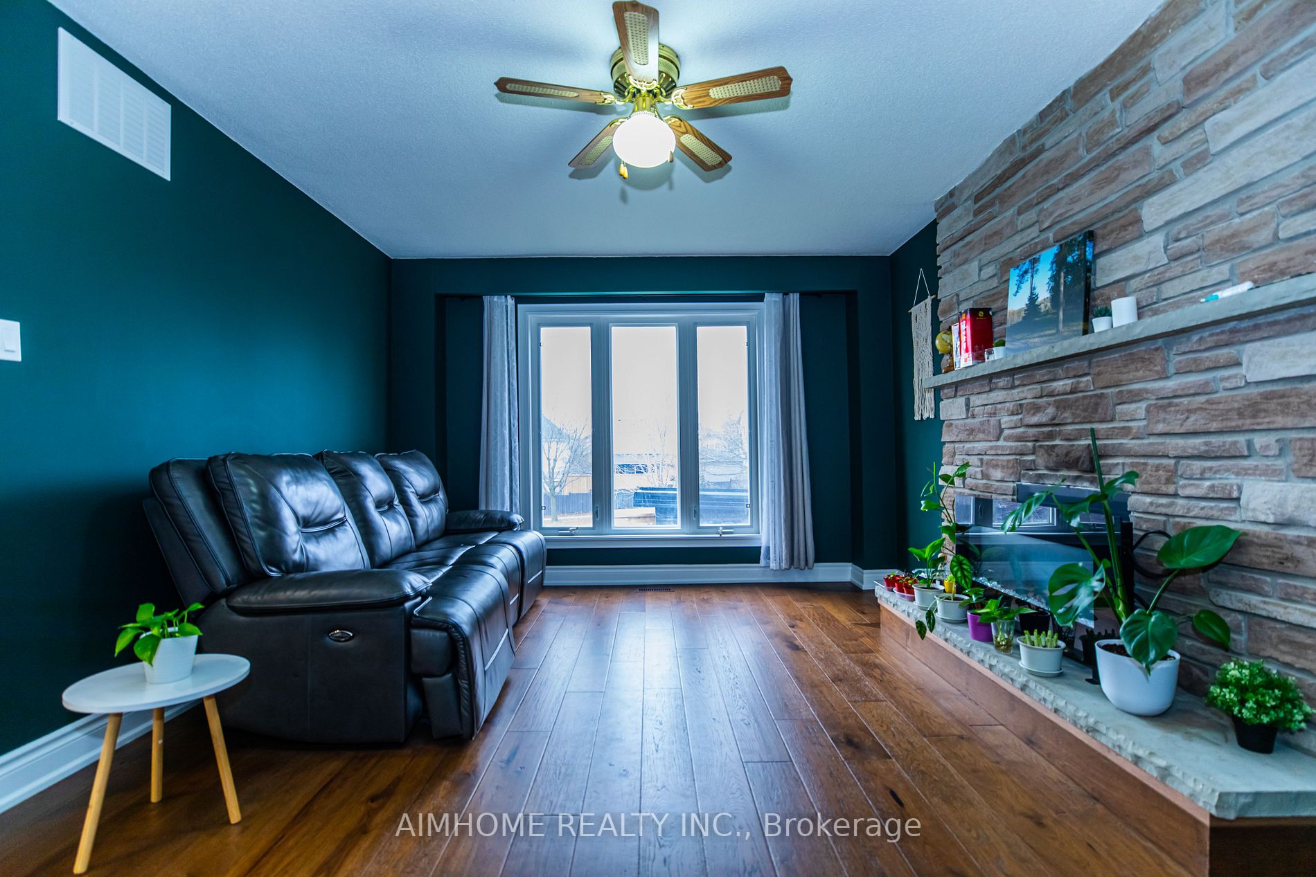 26 Hawkstone Cres