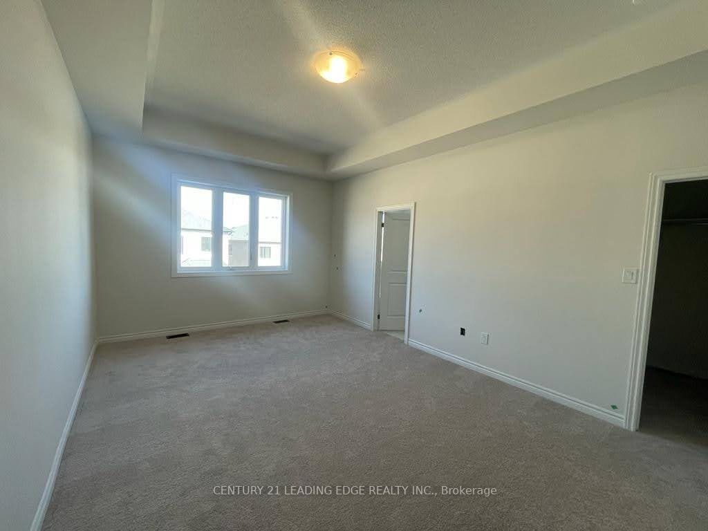 16 Bromfield St