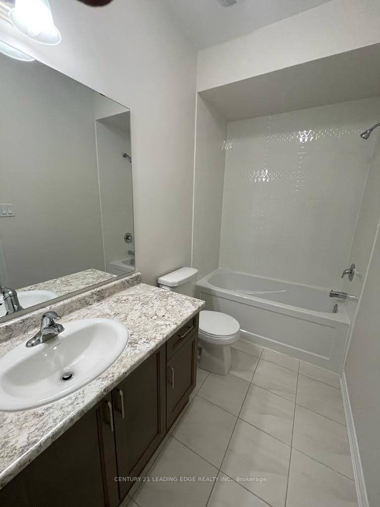 16 Bromfield St