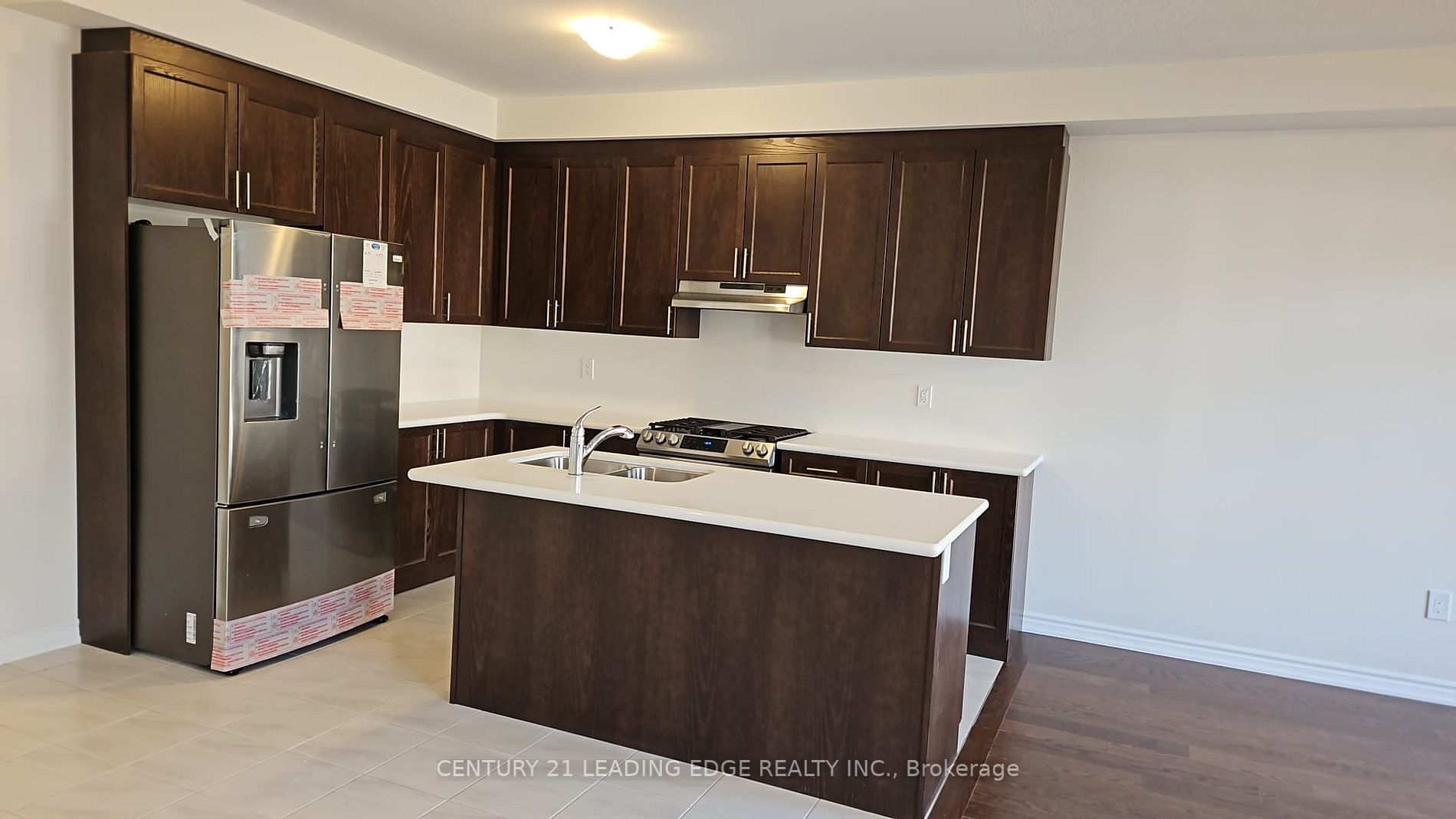 16 Bromfield St