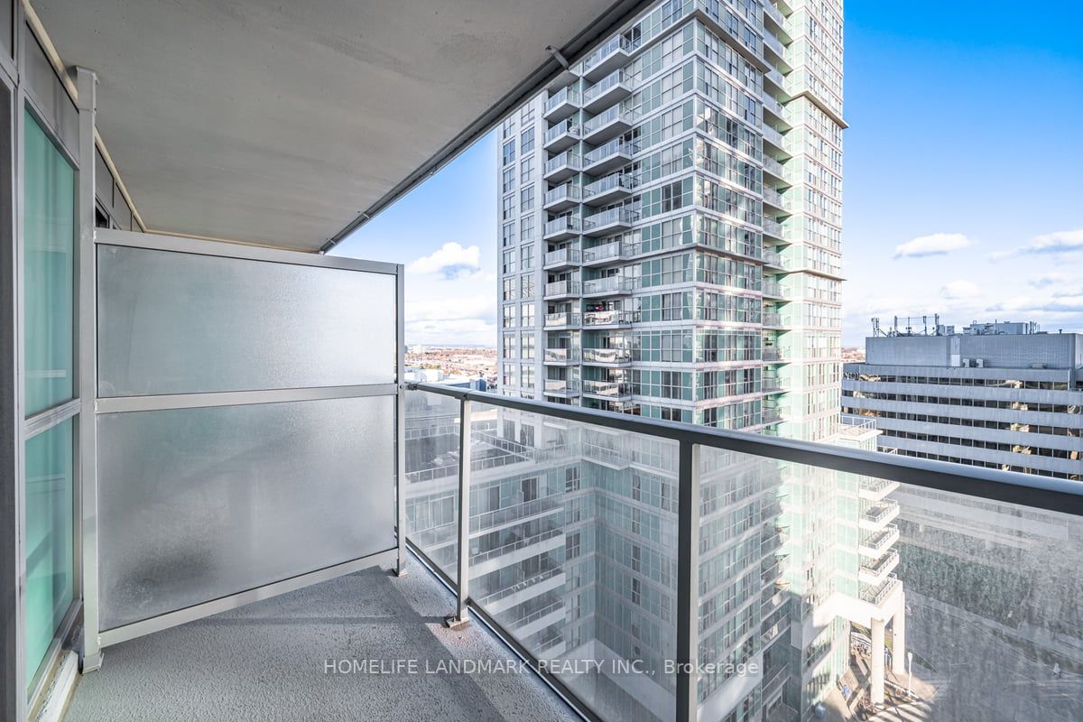 60 Town Centre Crt, #1206