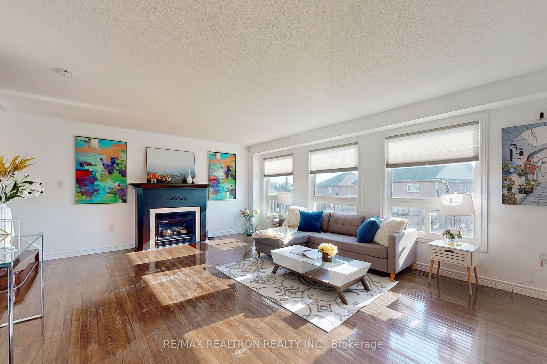 899 Coldstream Drive