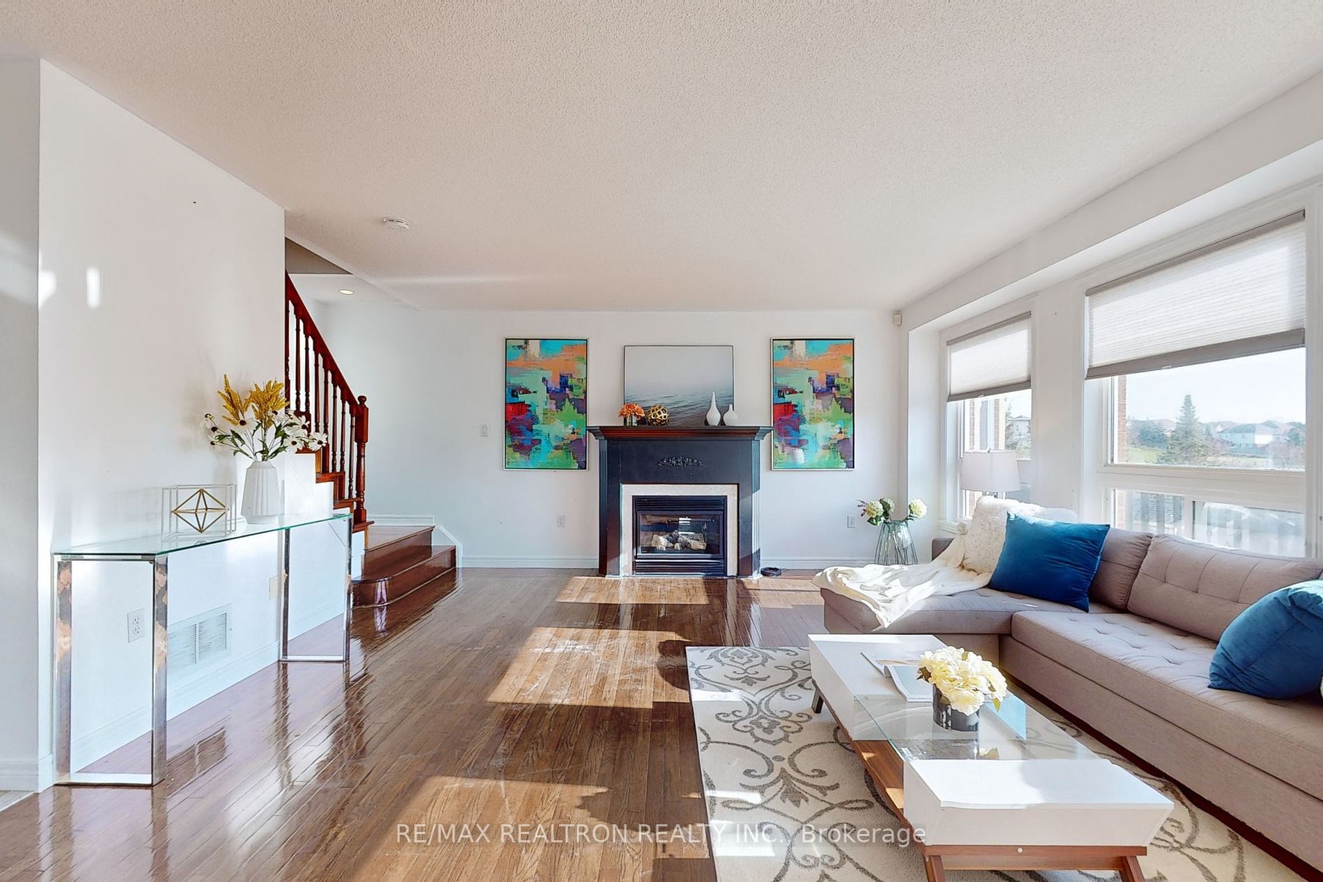 899 Coldstream Drive