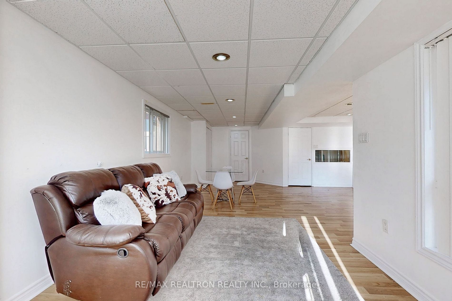 899 Coldstream Drive