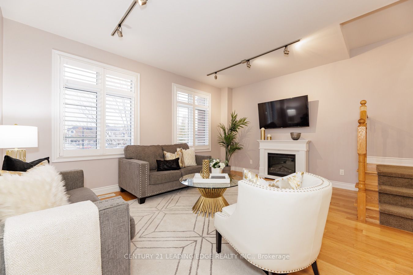 361 Chickadee Crt, #11