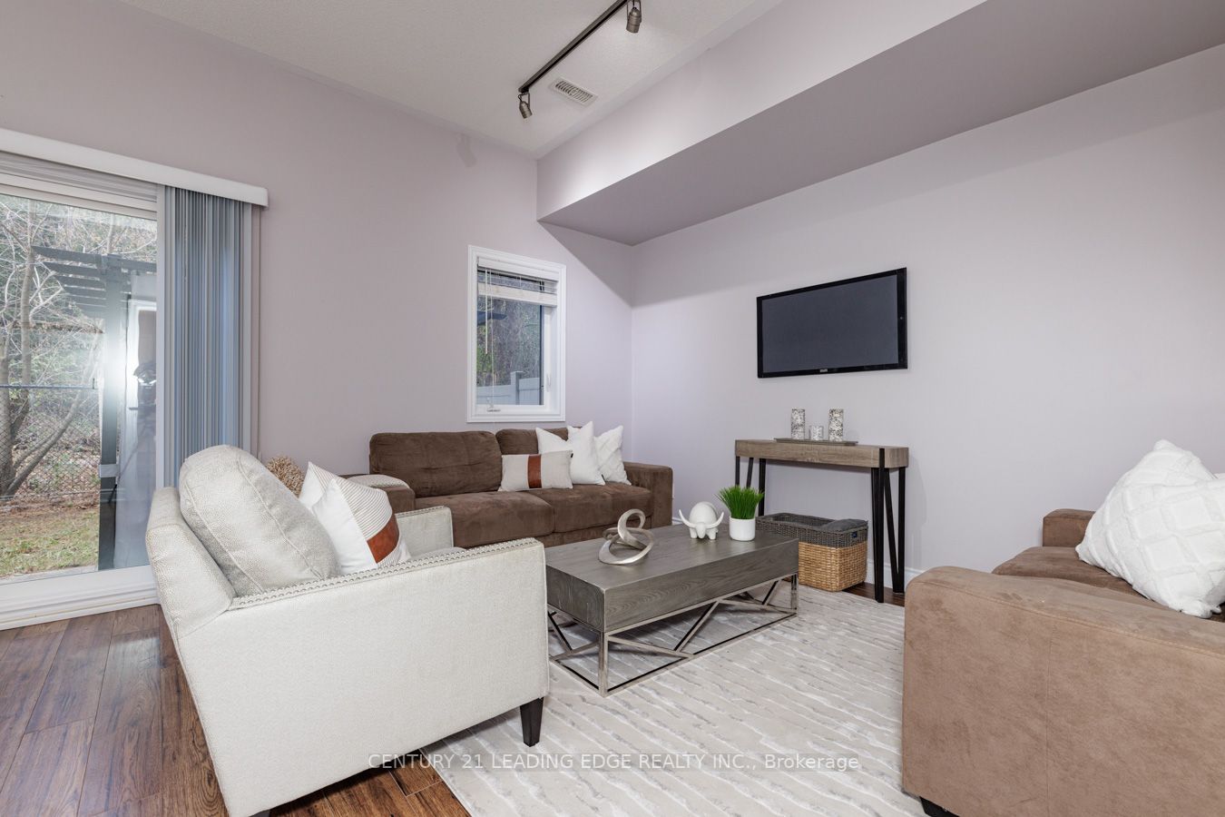 361 Chickadee Crt, #11