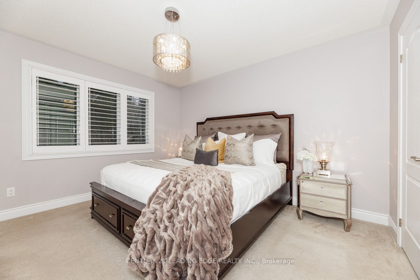361 Chickadee Crt, #11
