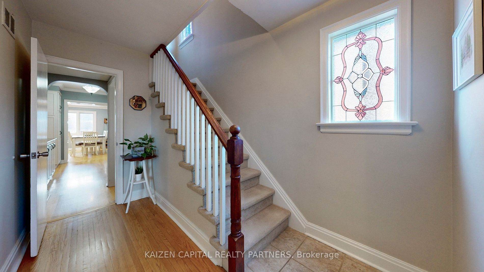 15 Stamford Sq N