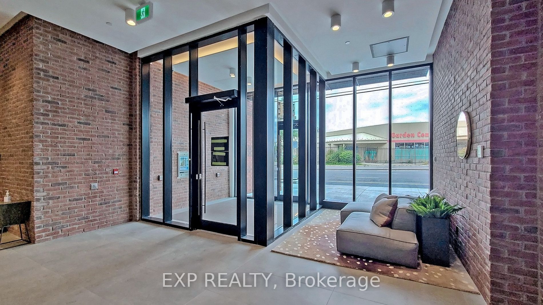 2799 Kingston Rd, #318