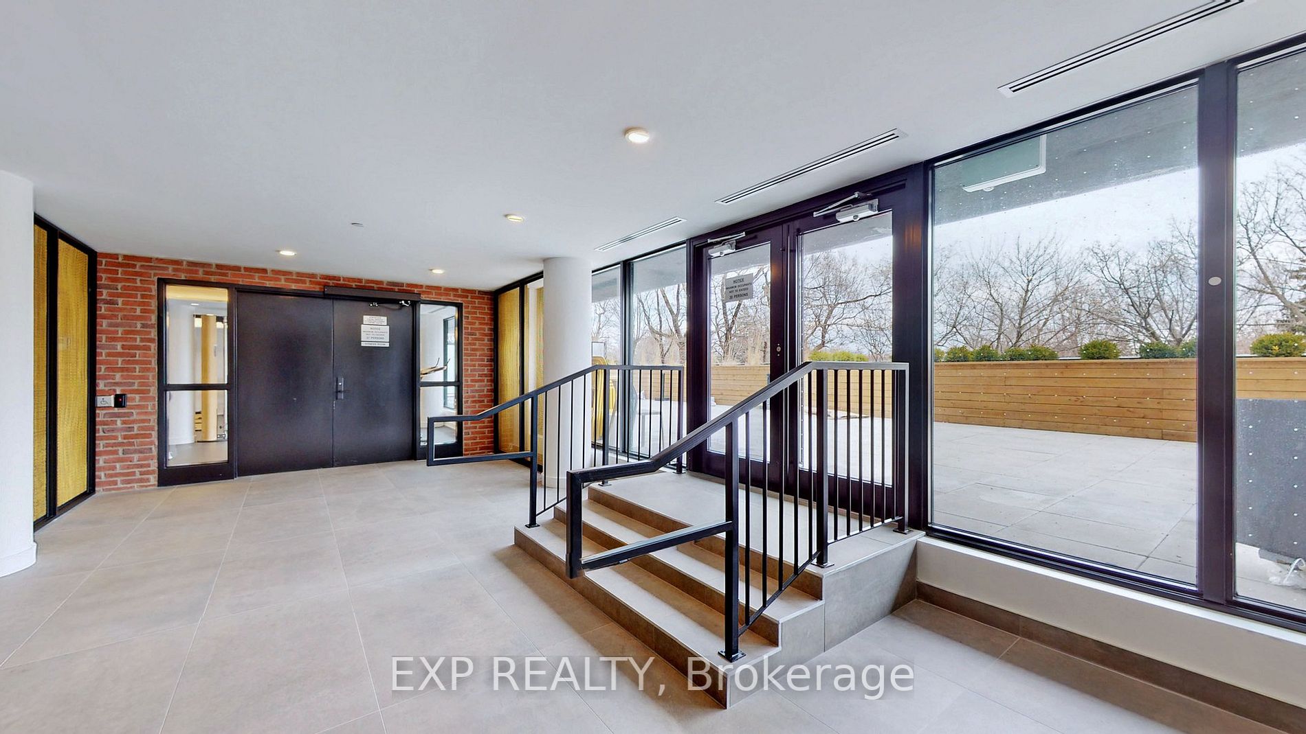 2799 Kingston Rd, #318