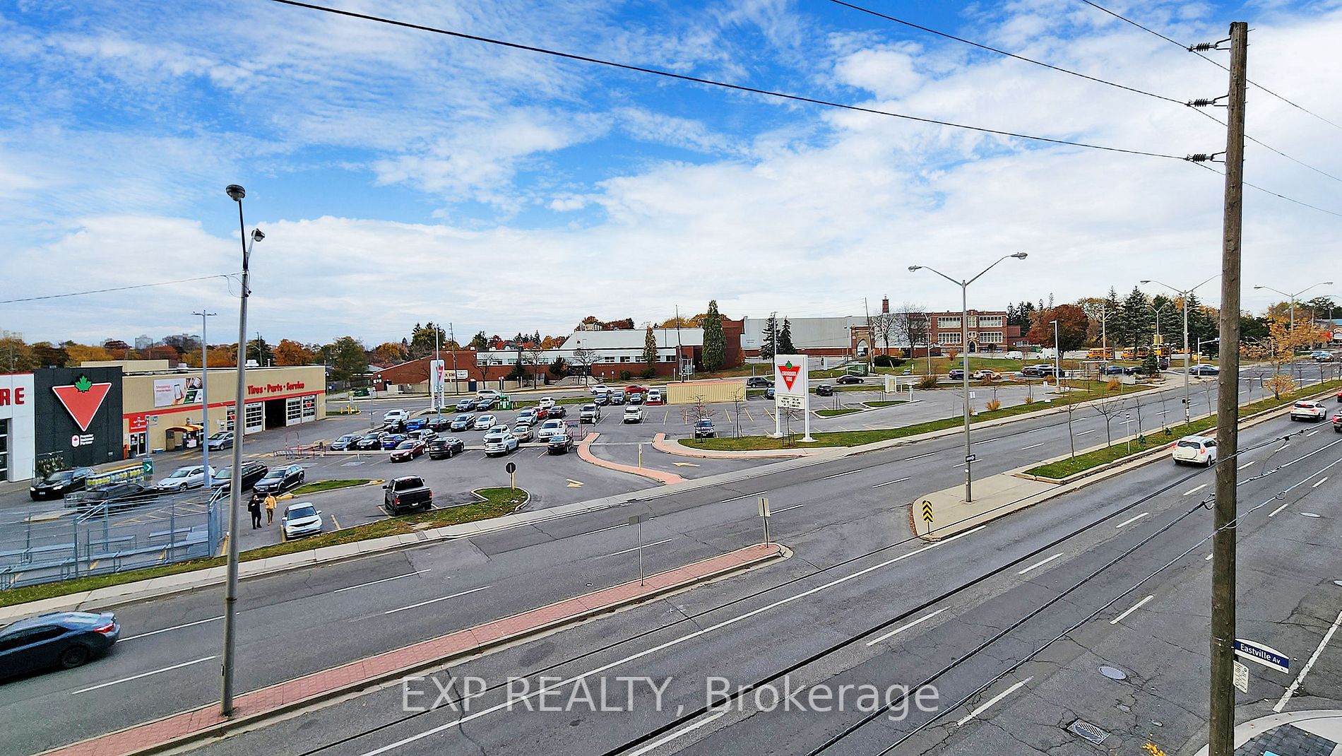 2799 Kingston Rd, #318