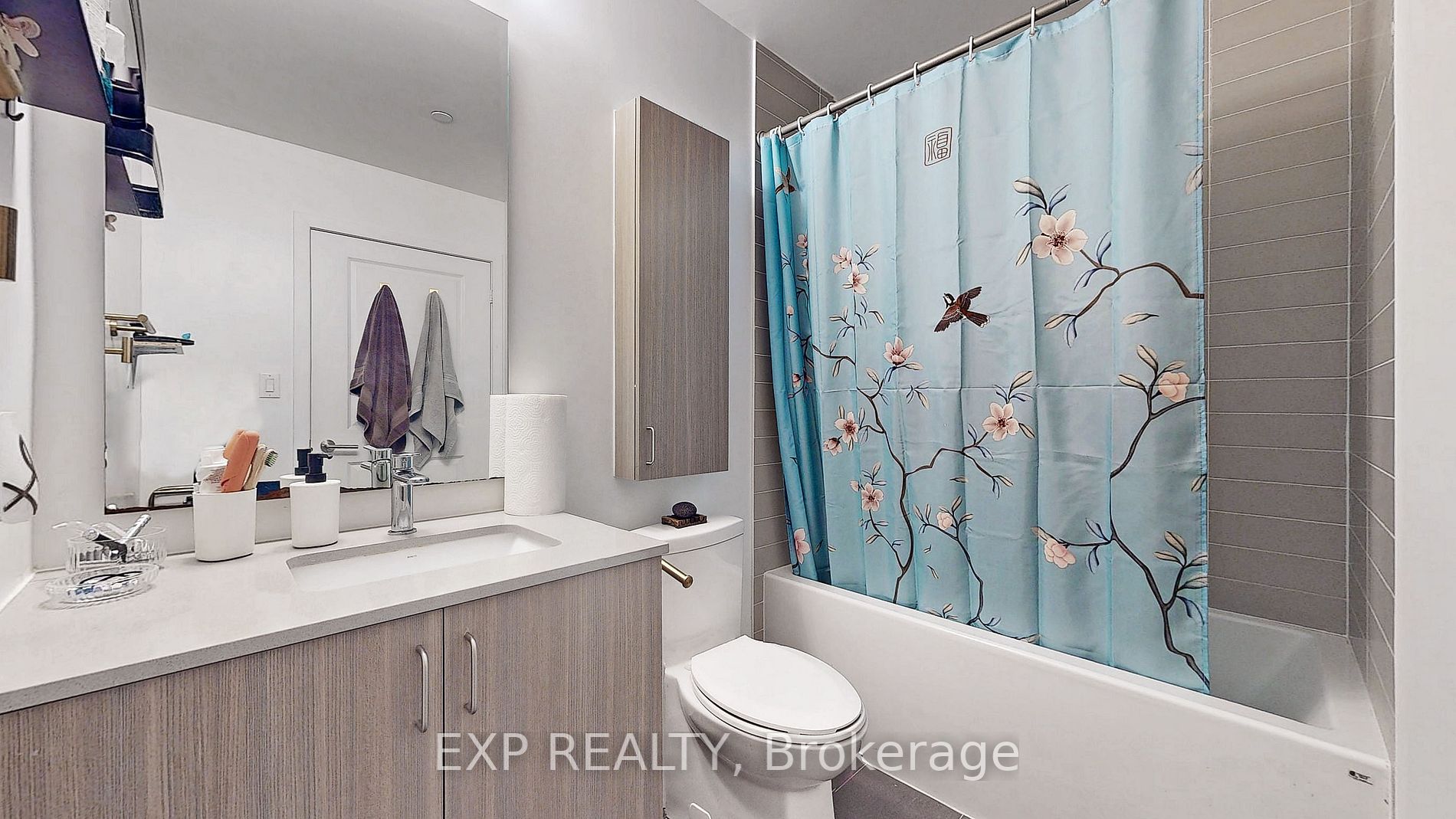 2799 Kingston Rd, #318
