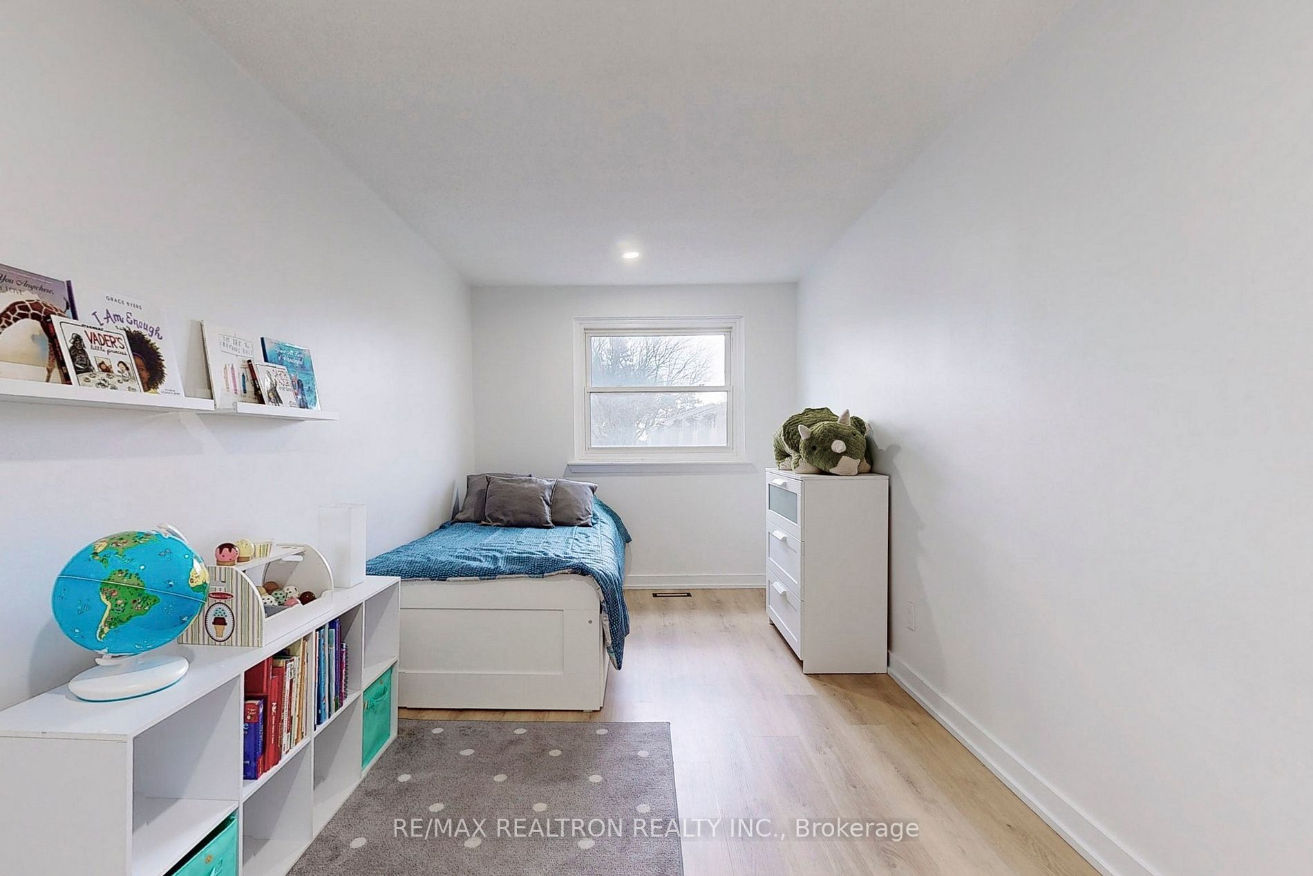 109 Ormond Dr