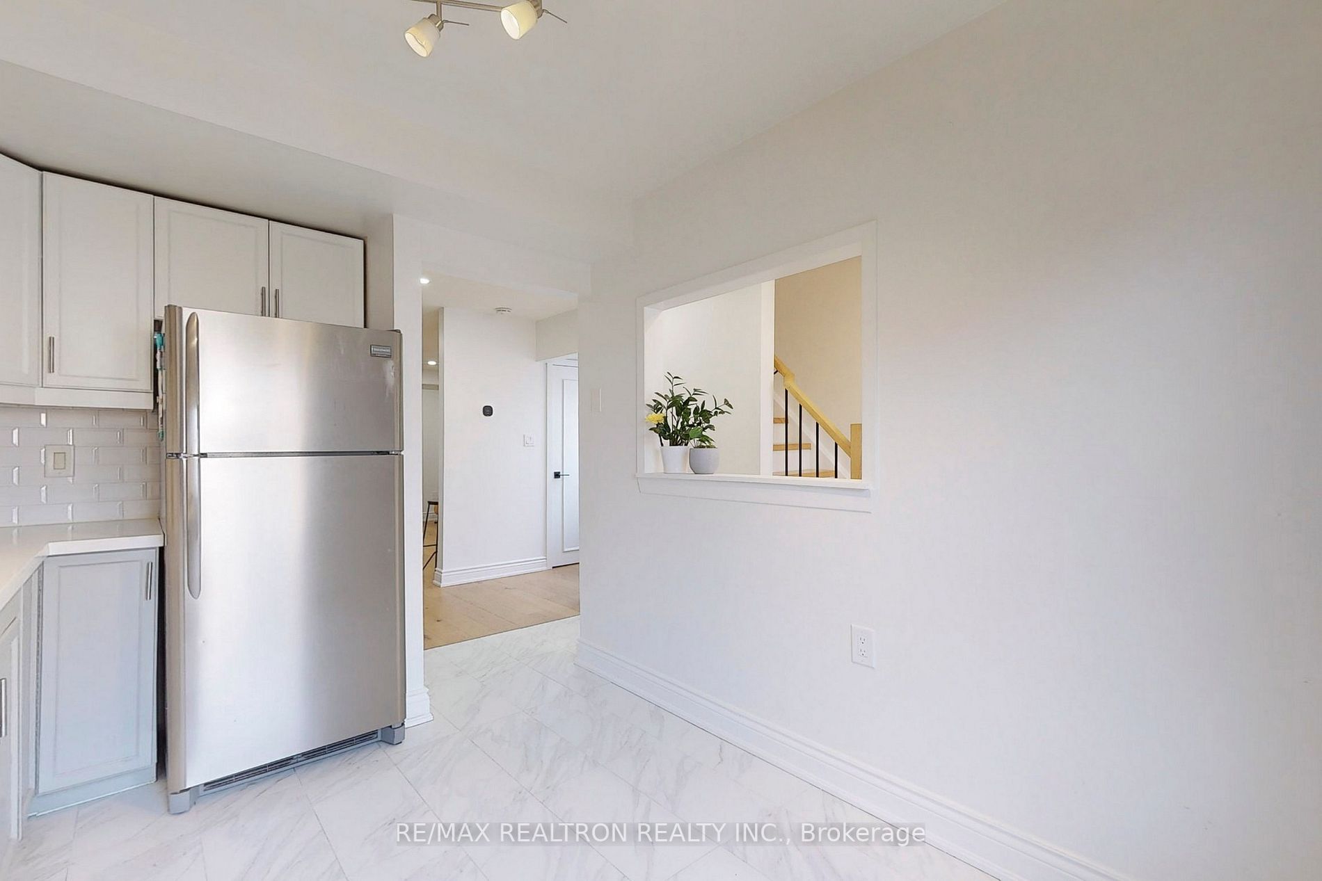 109 Ormond Dr