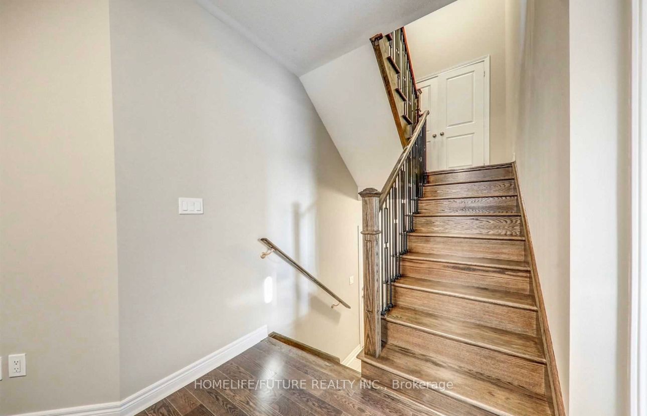 1091 Azalea Avenue, #Main