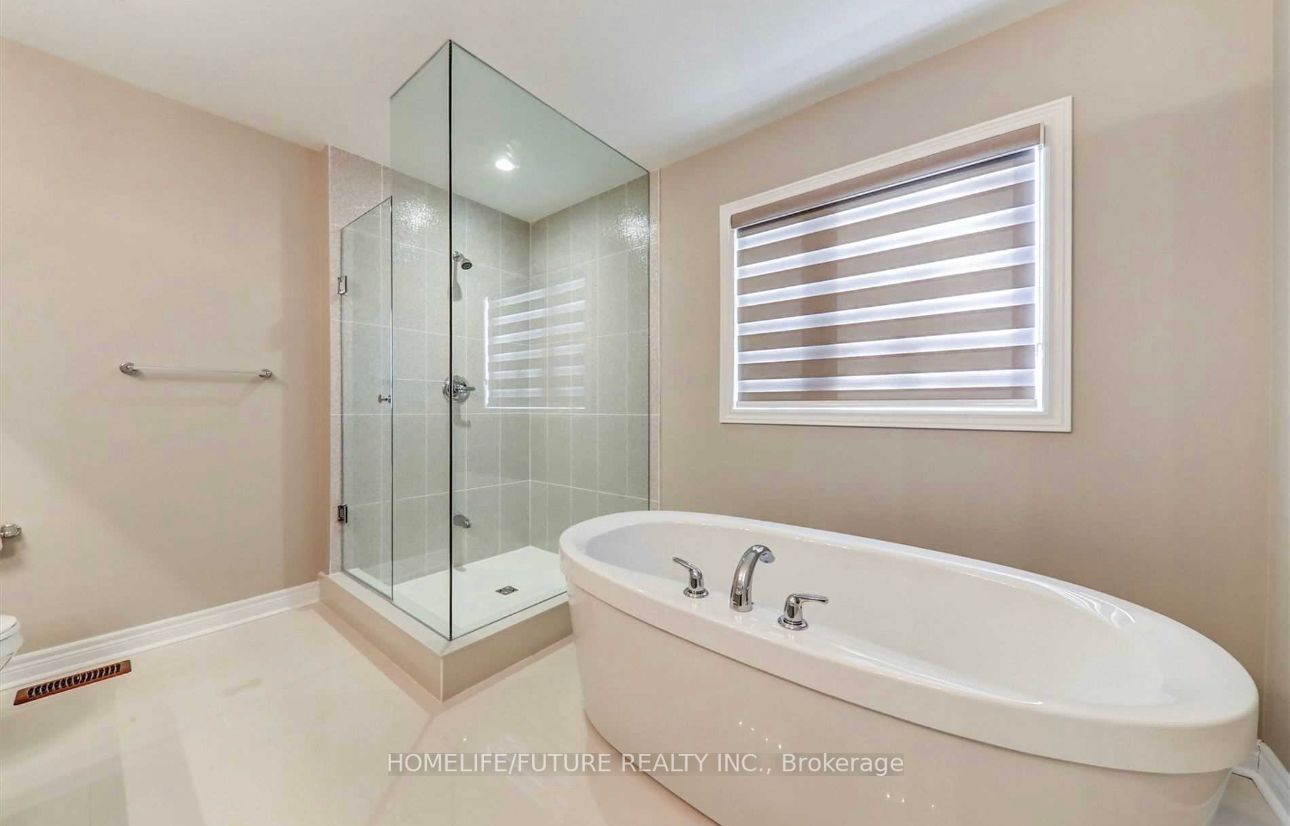 1091 Azalea Avenue, #Main