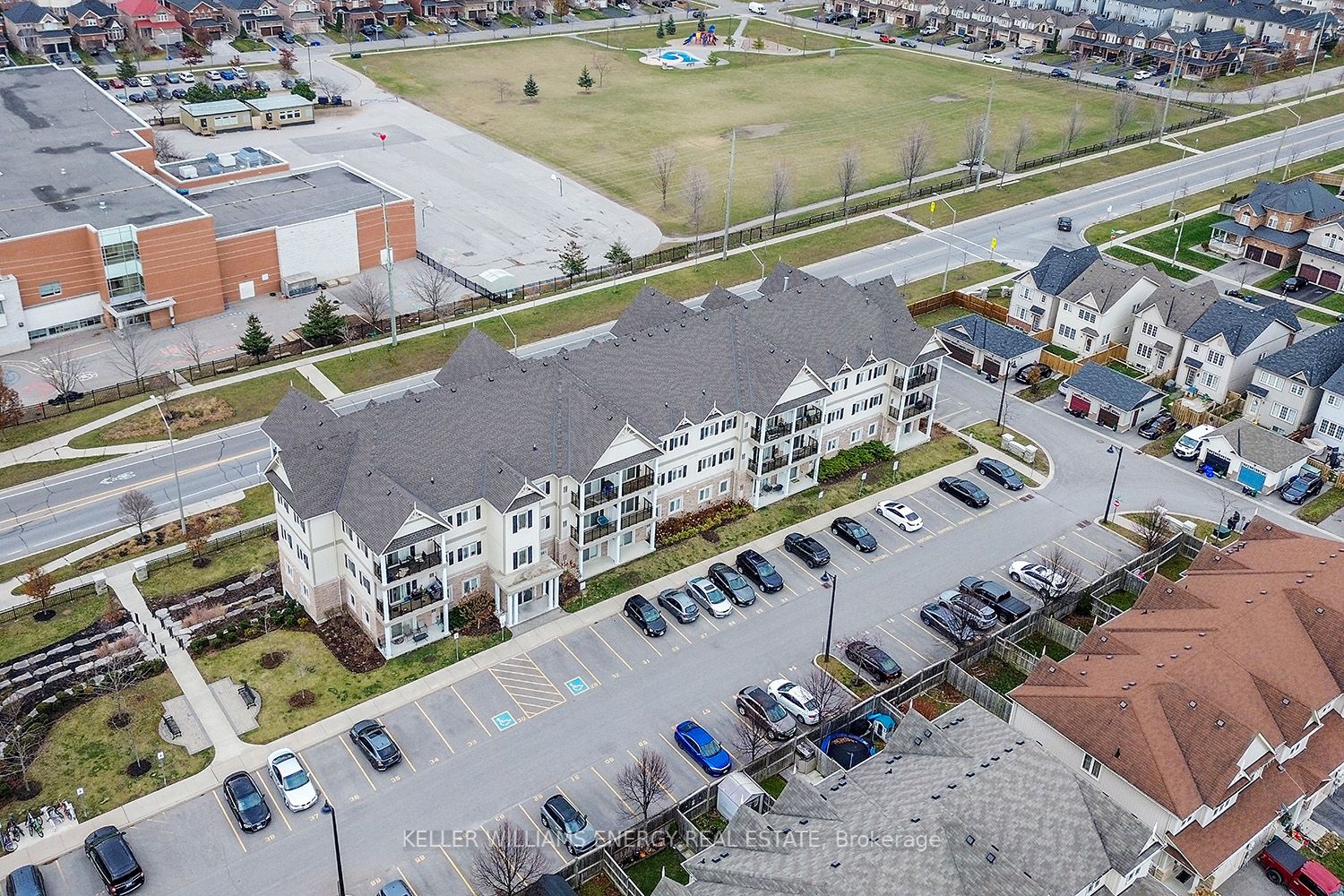 1 Sidney Lane, #206