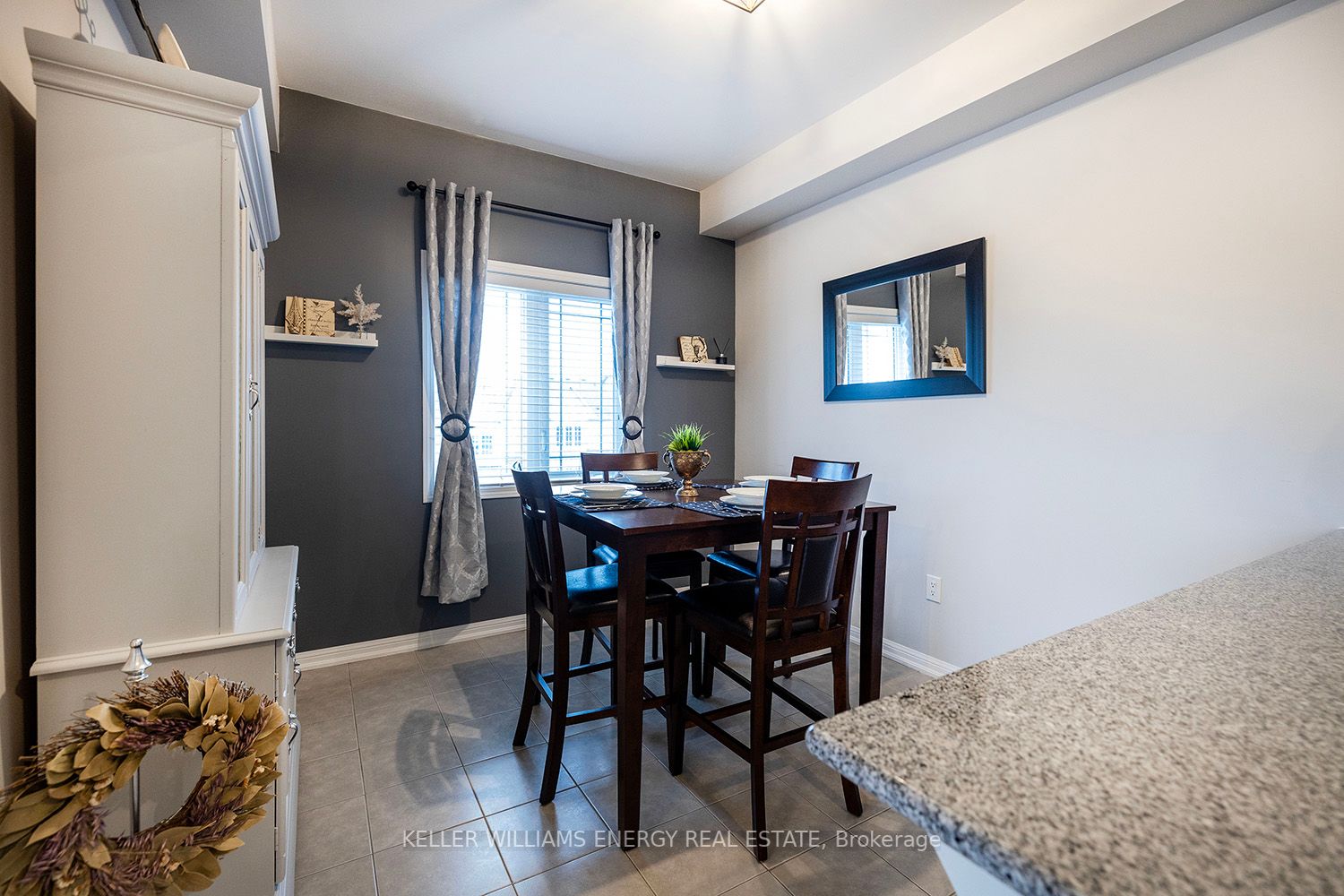 1 Sidney Lane, #206