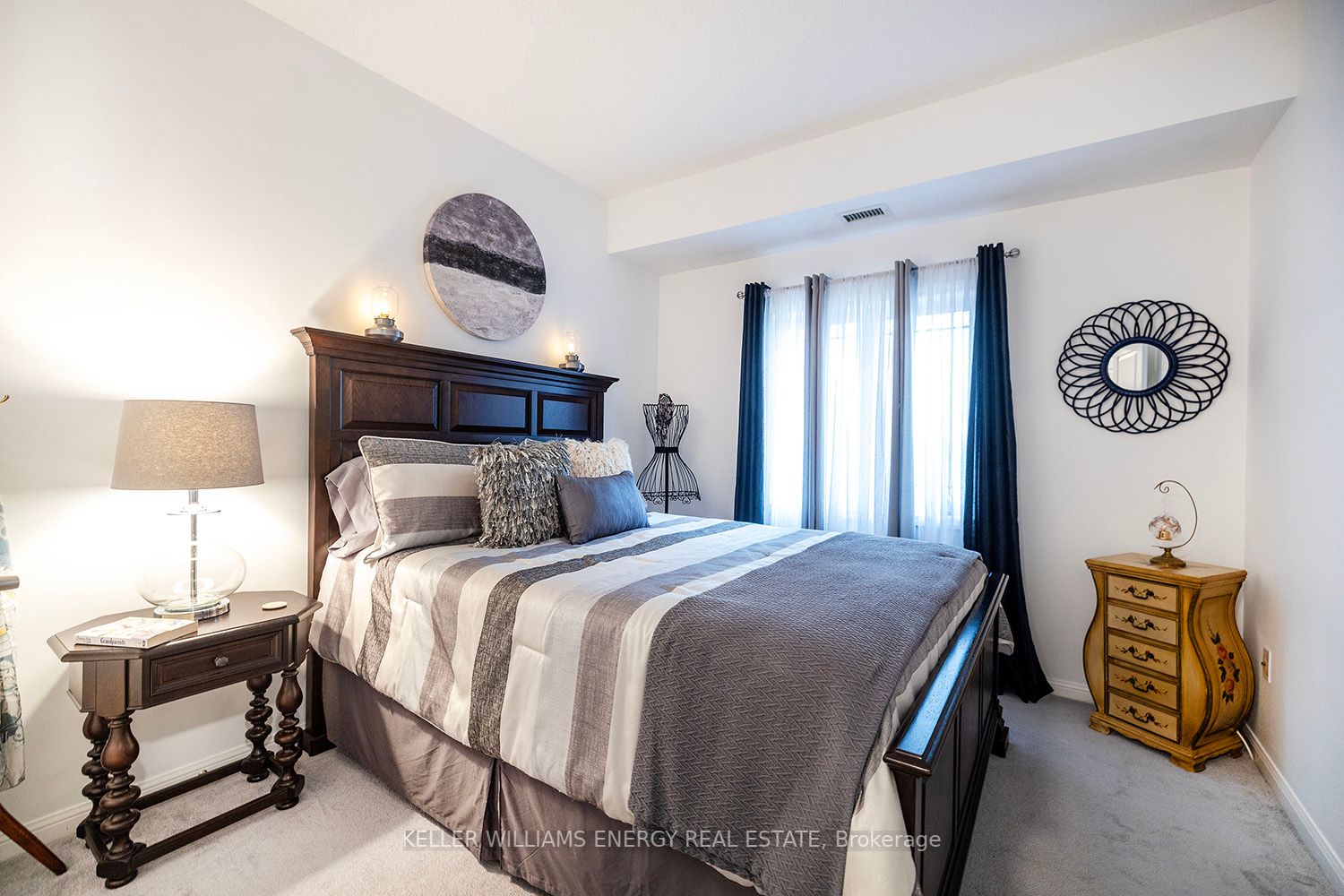 1 Sidney Lane, #206