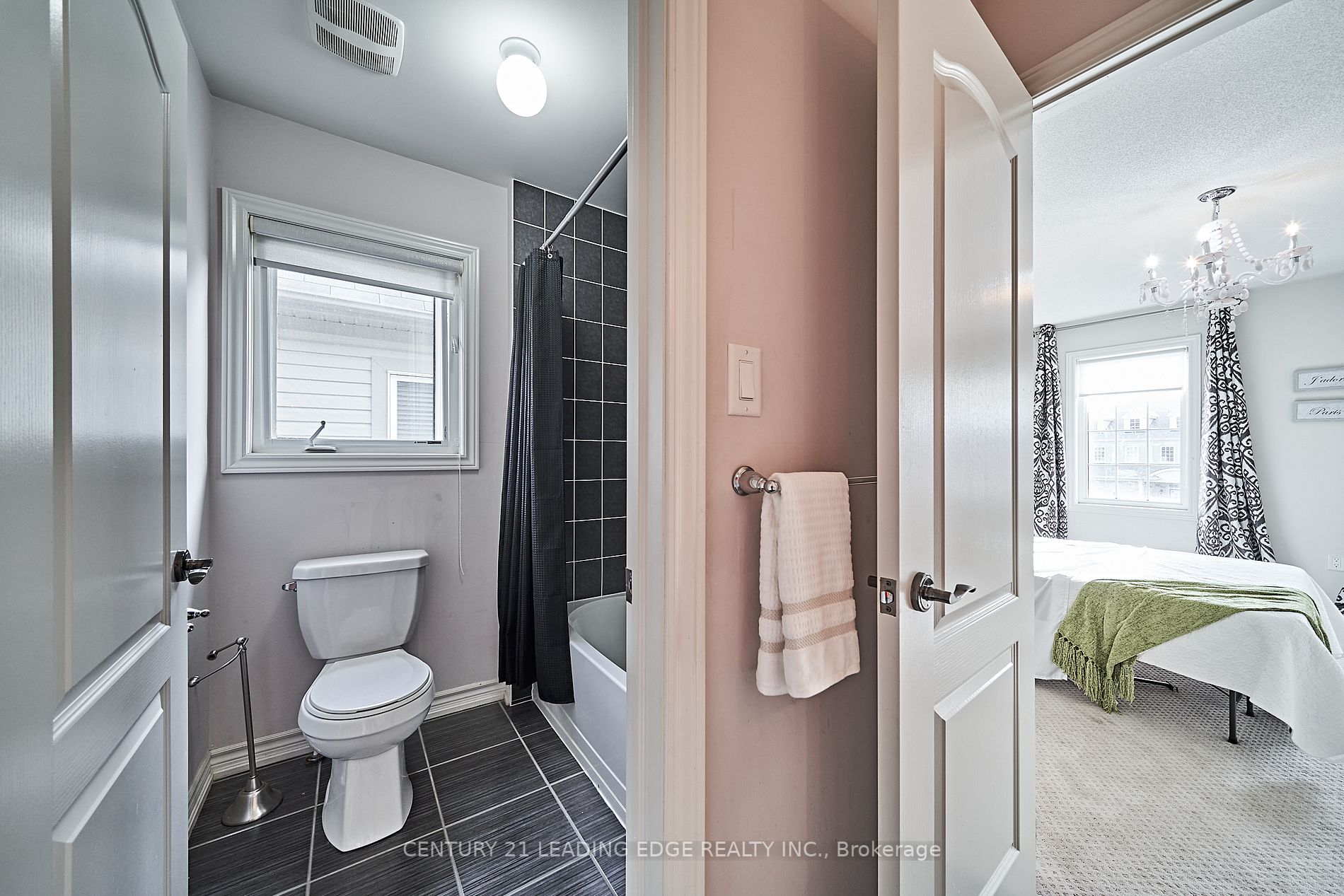 6 North Glen Blvd