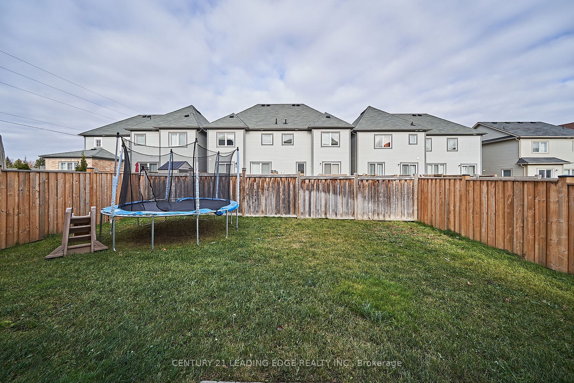6 North Glen Blvd