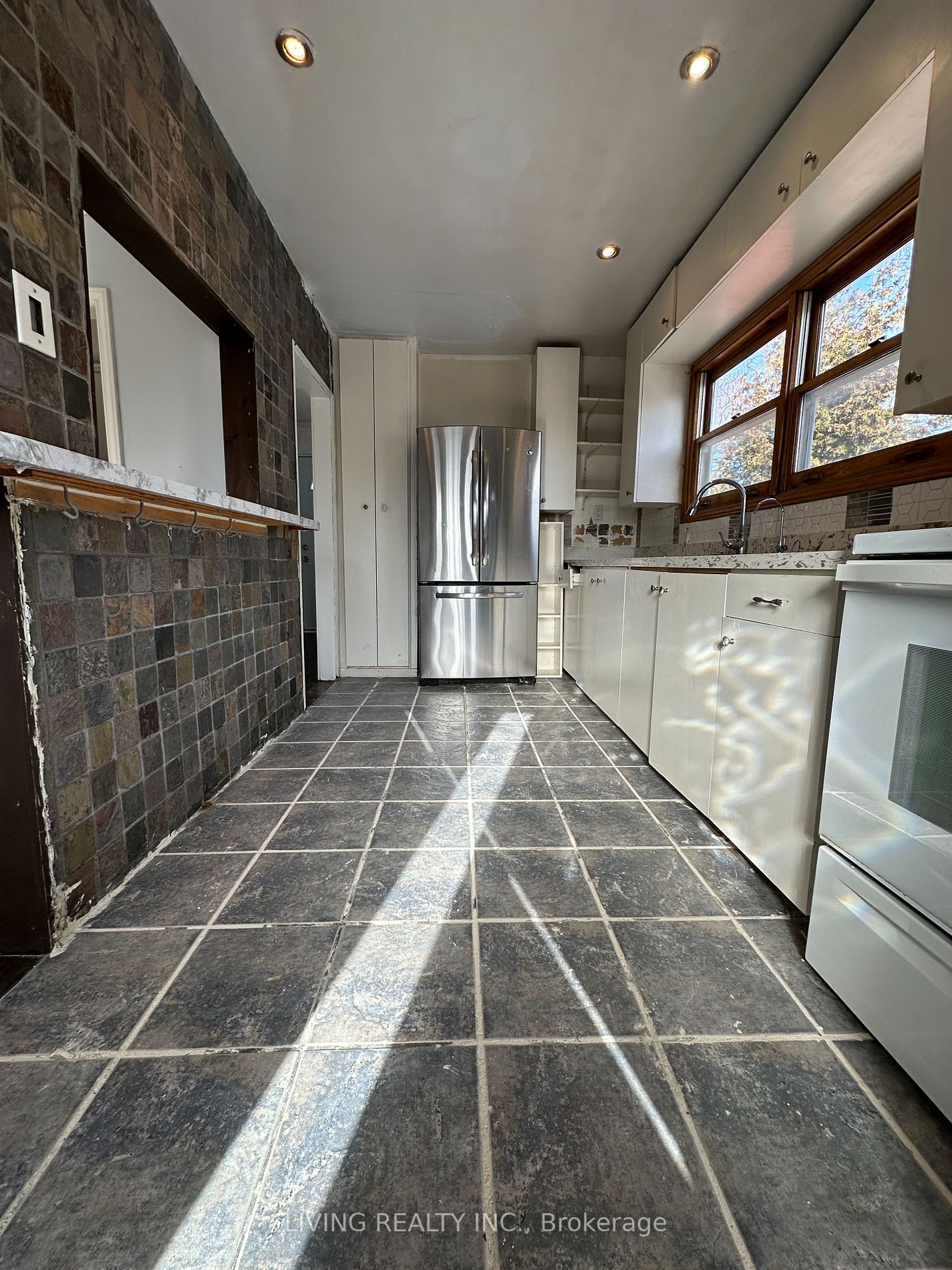 146 Admiral Road