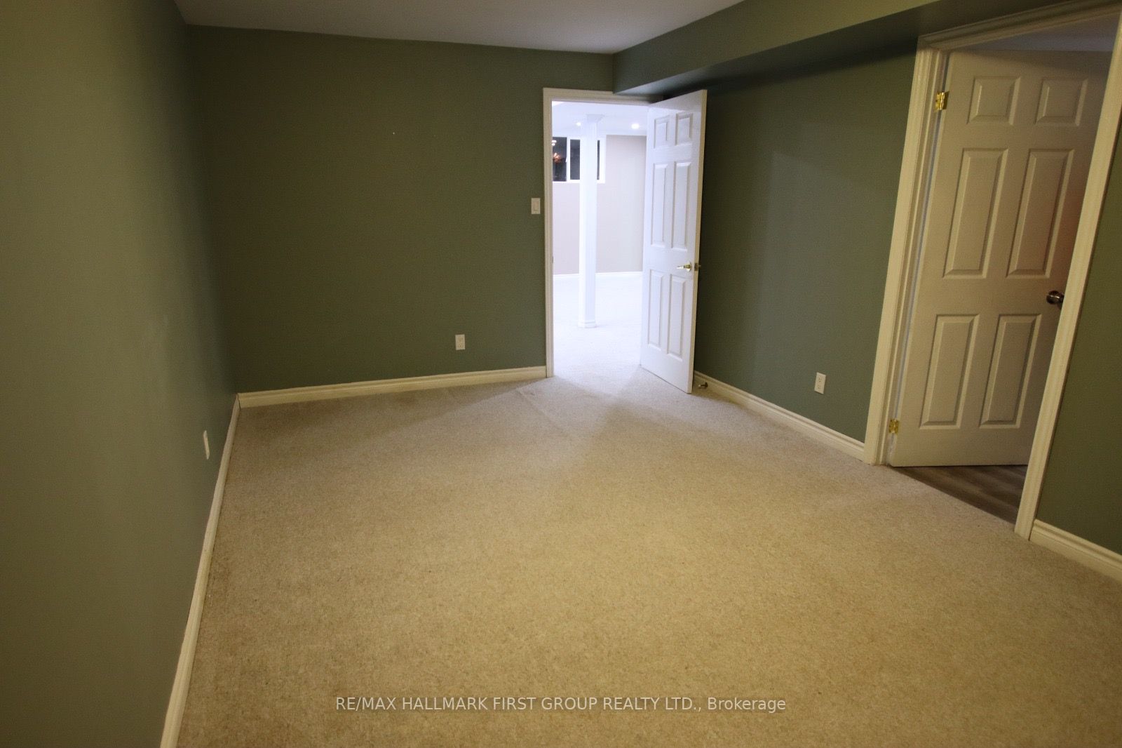 20 Leah Crescent, #BSMT