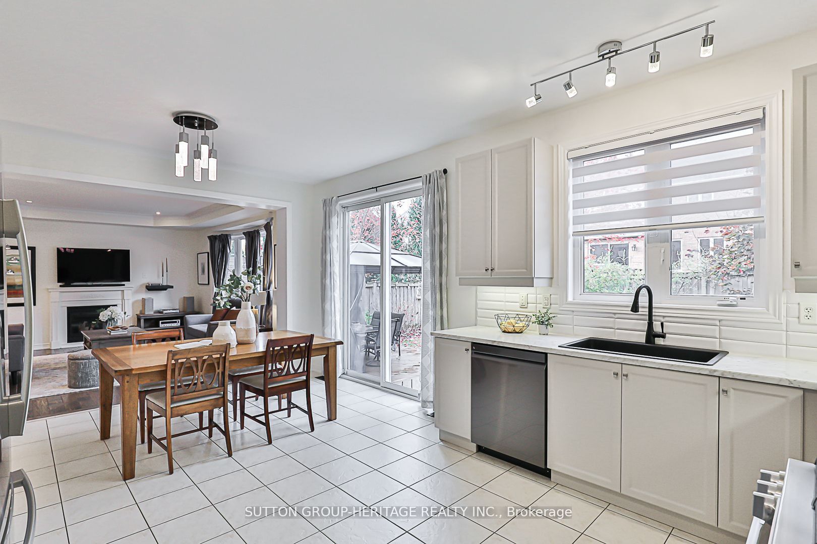 280 Montgomery Ave