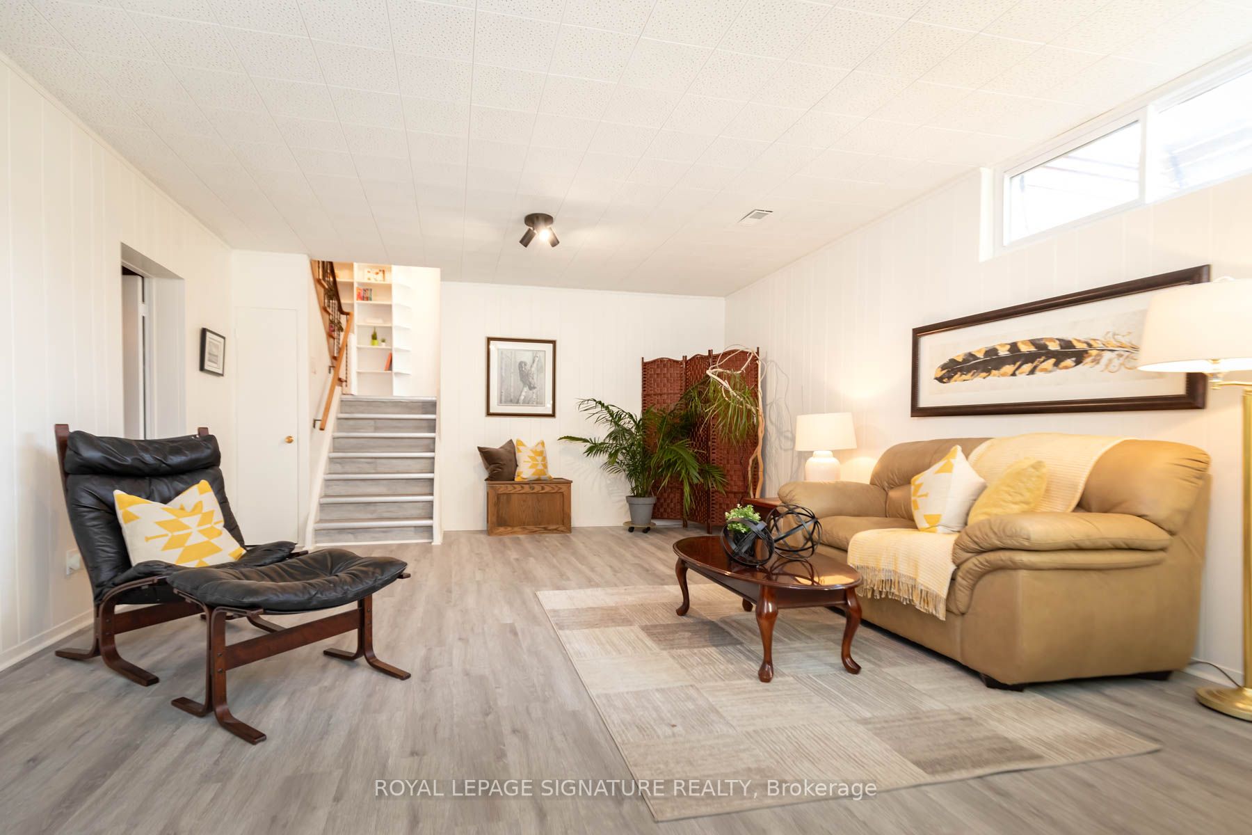 17 Cheyenne Dr