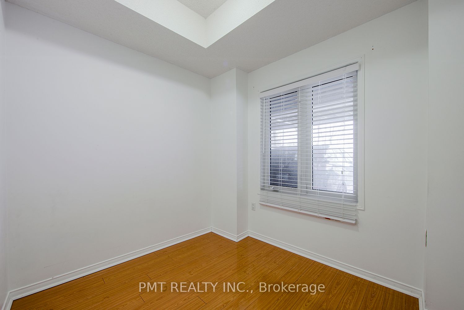 901 Kennedy Road, #26