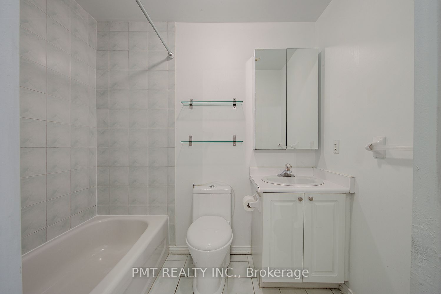 901 Kennedy Road, #26