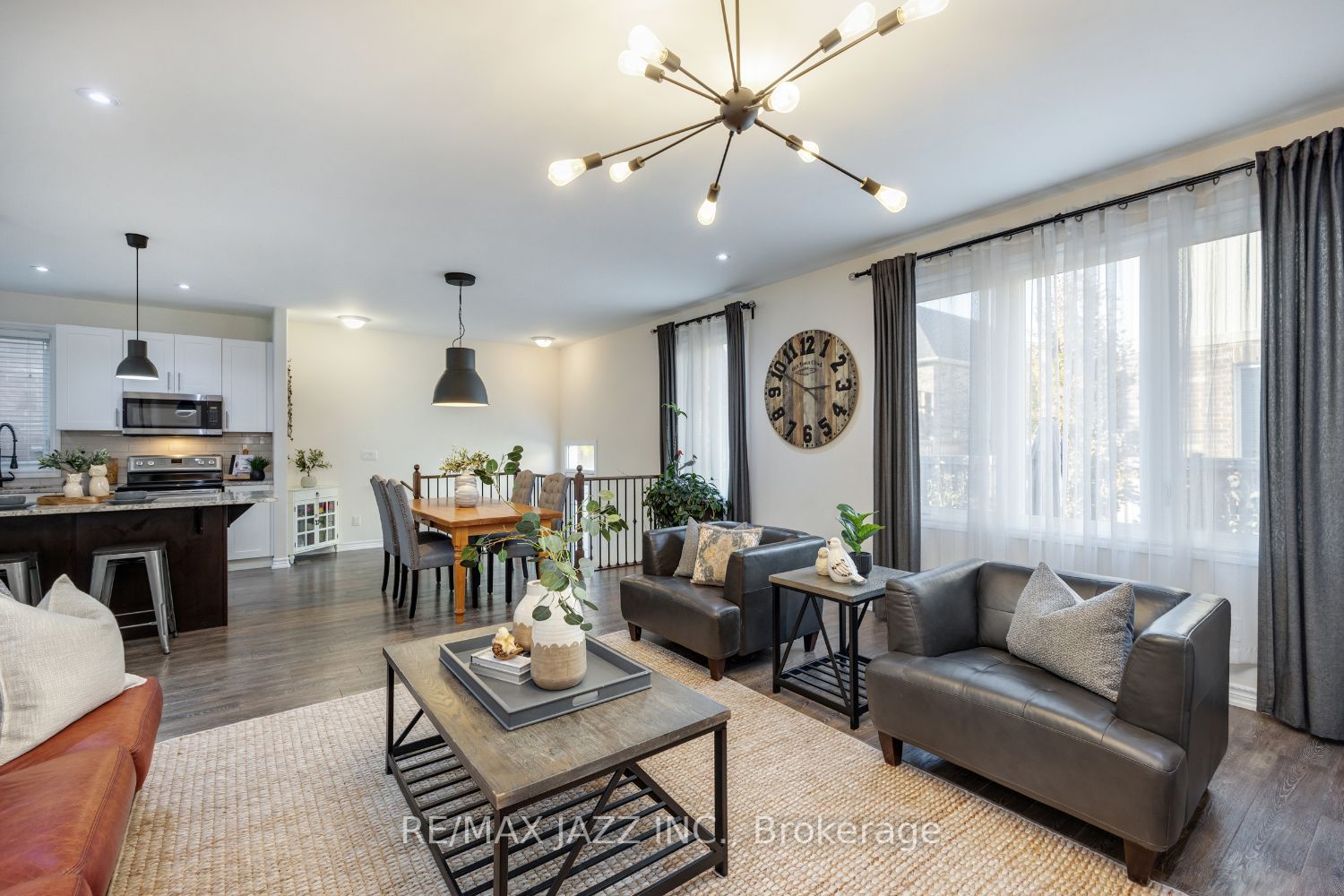6 Colville Avenue