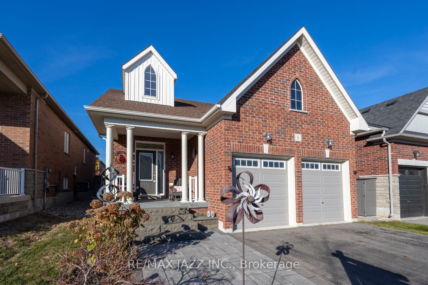 6 Colville Avenue