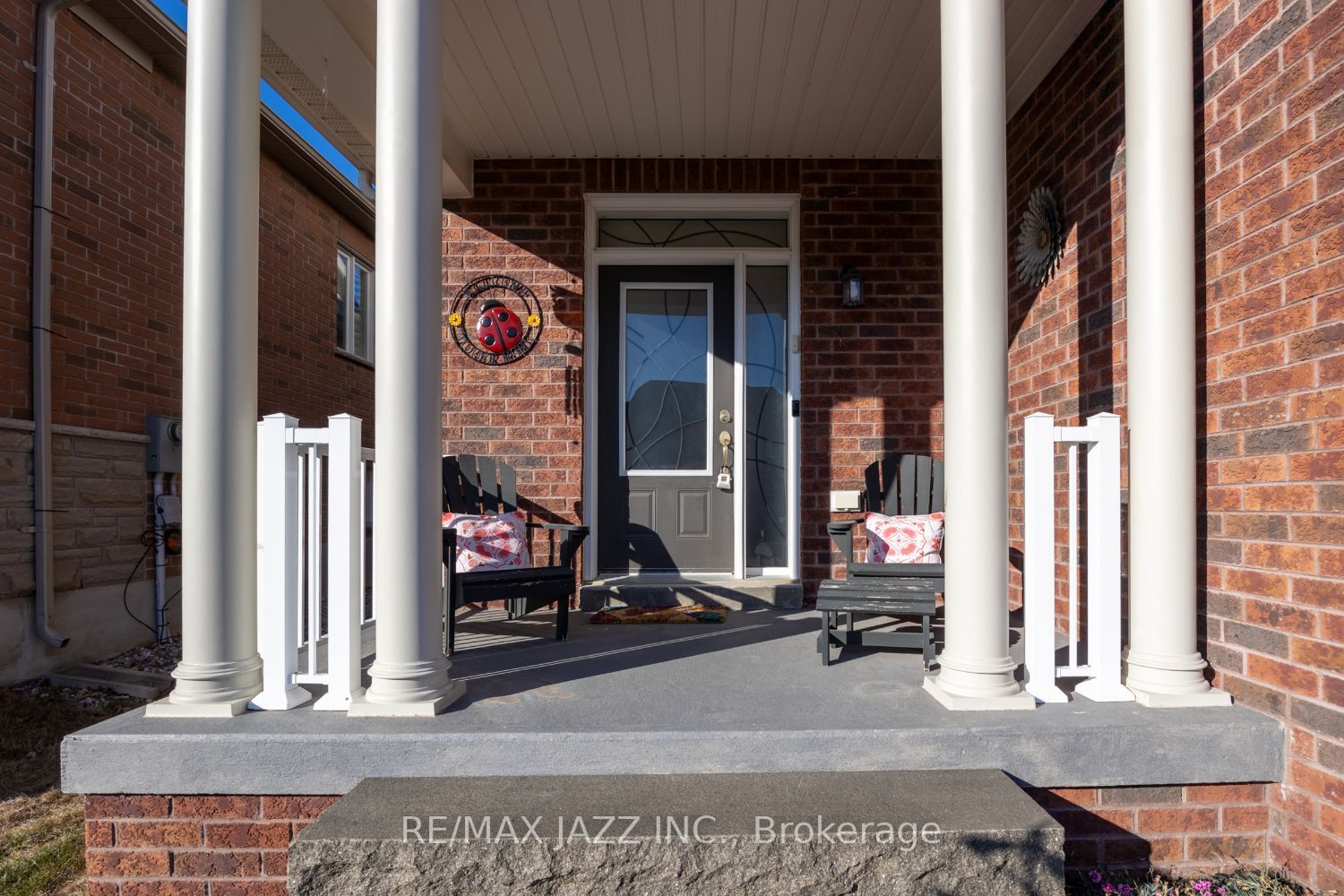 6 Colville Avenue