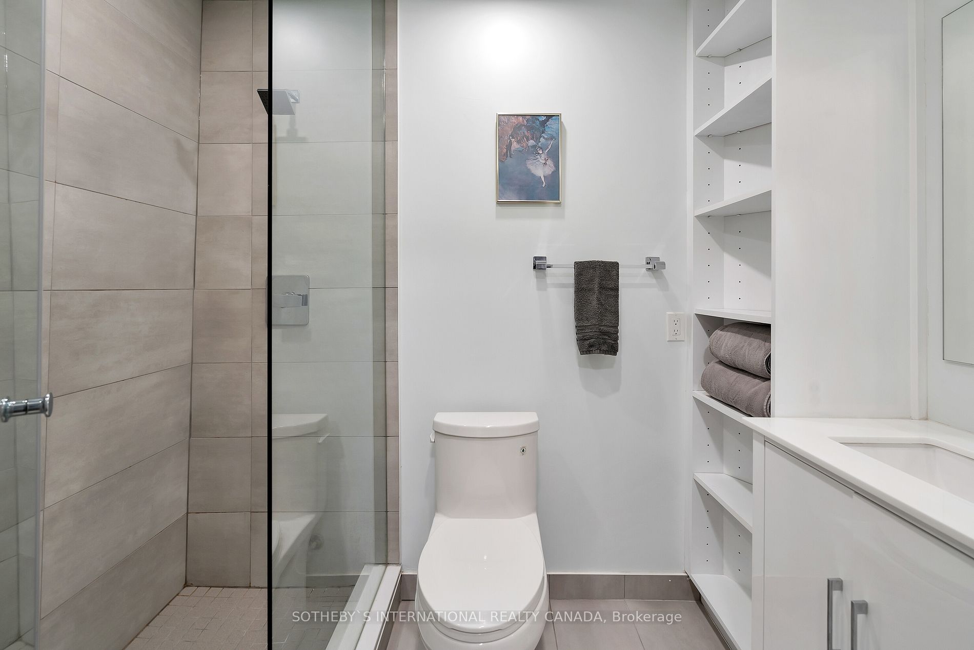 175 Jones Avenue, #9