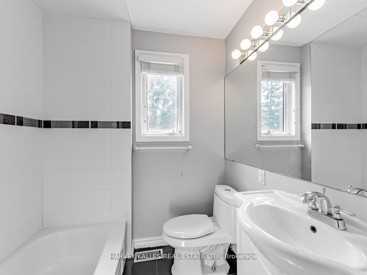 6 Kildonan Dr